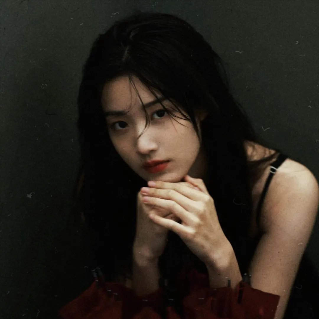 幽暗骏马